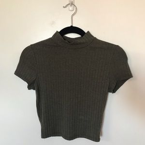 Bozzolo Green crop top